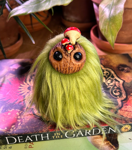 Moss Ball Nymph red mushroom/s