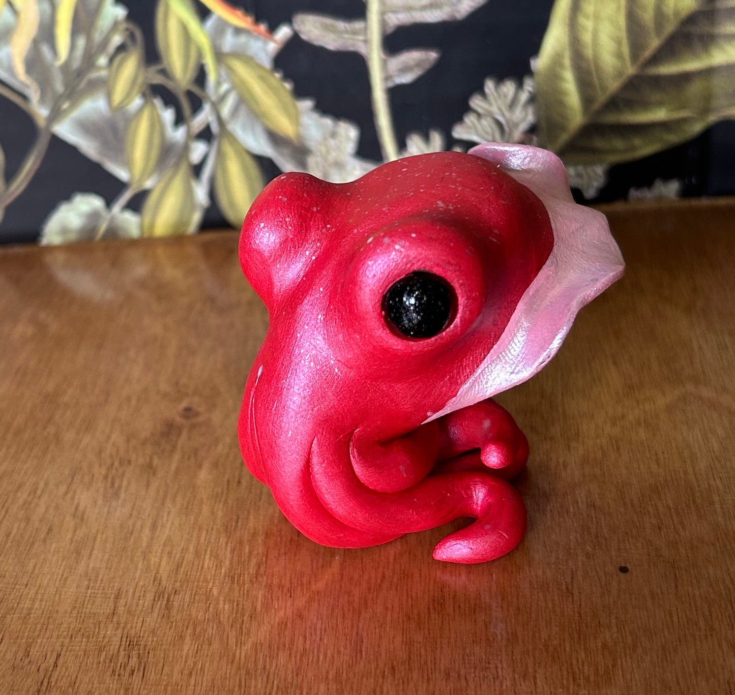 Stubby squid ( red )