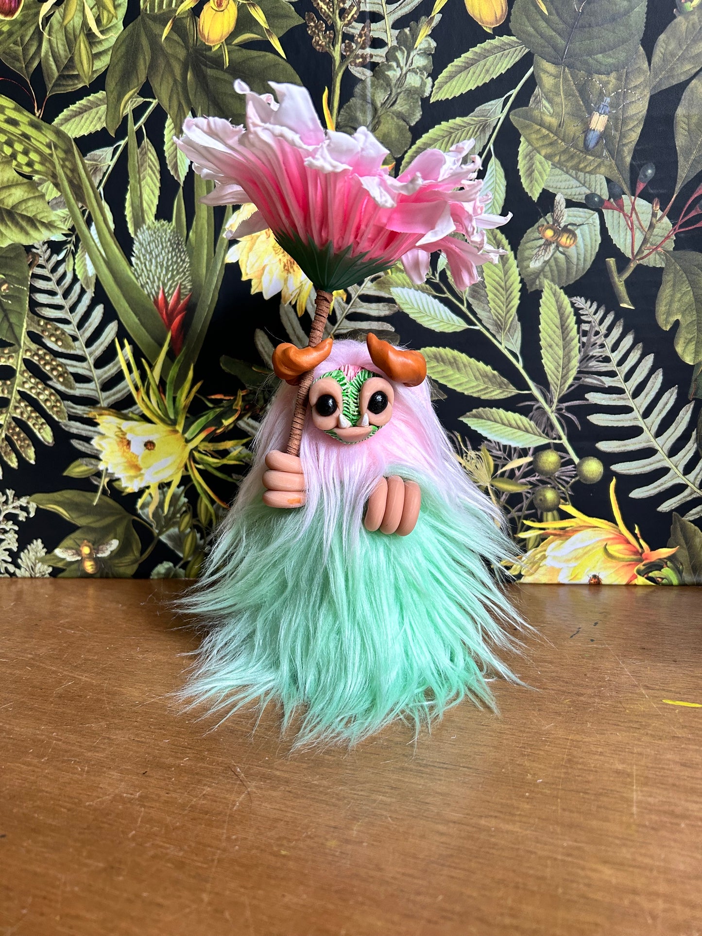 Grunkin Rider (pink and green with flower)