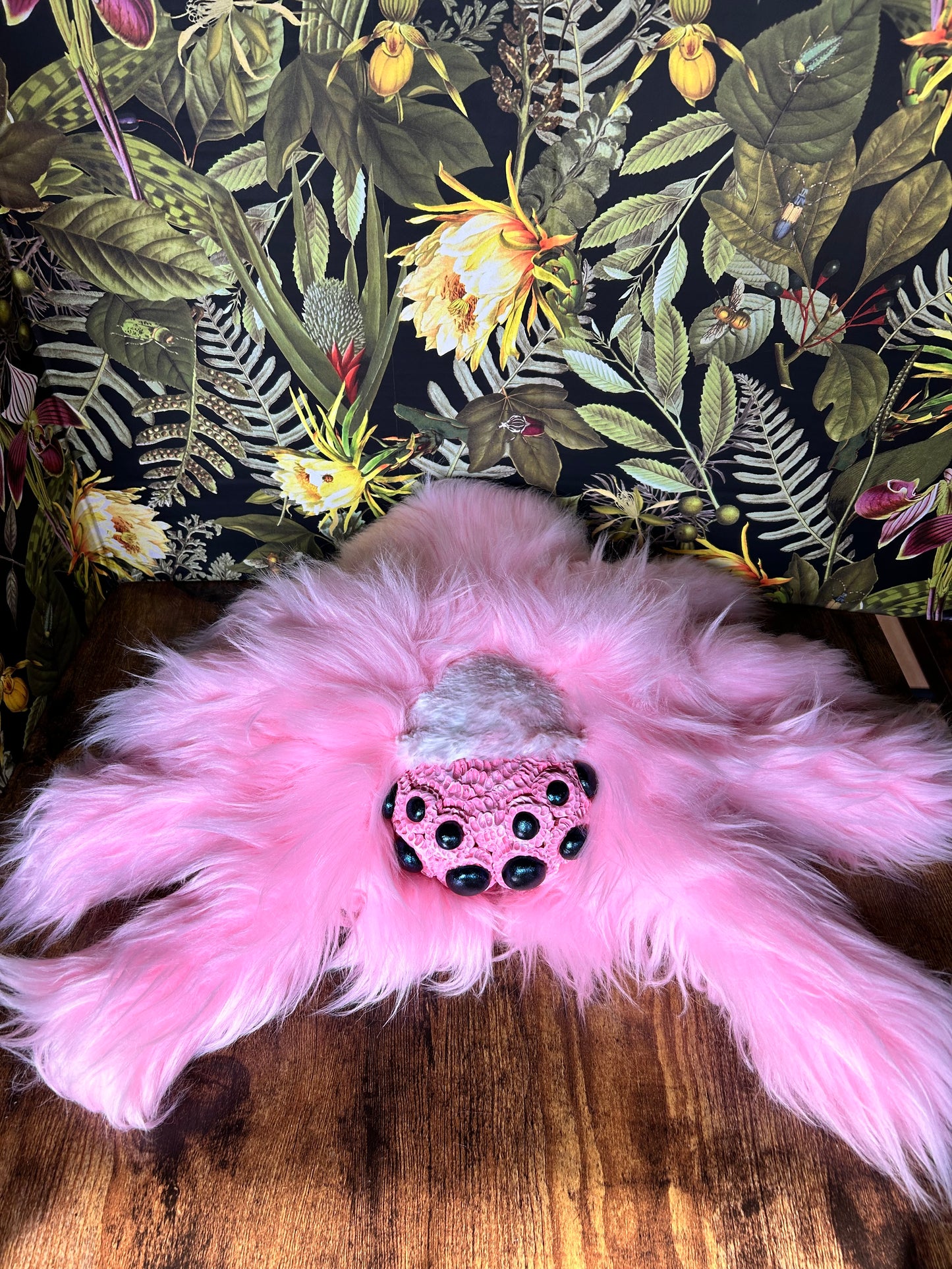 Jumping Spider (pink)